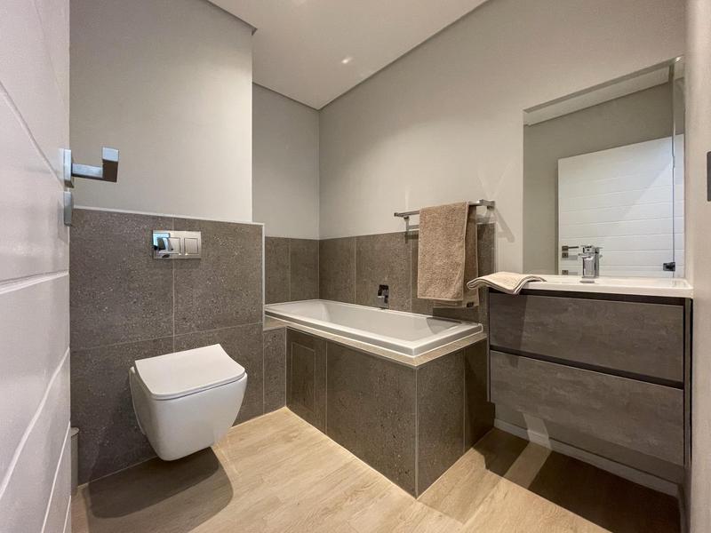 To Let 2 Bedroom Property for Rent in Hout Bay Western Cape